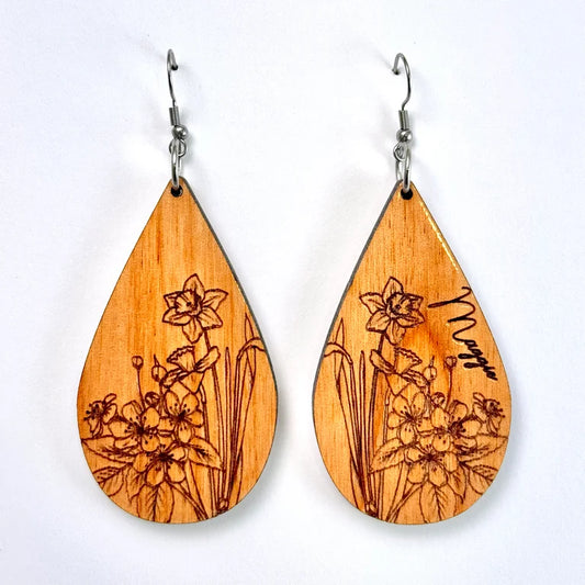 Birth Flower Teardrop Earrings